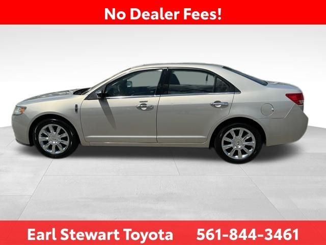 Used 2010  Lincoln Base image 7