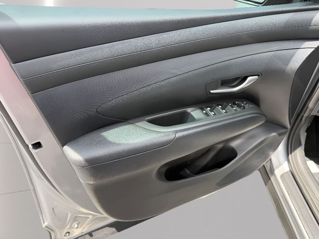 New 2026 Shimmering Silver Hyundai SEL FWD image 53
