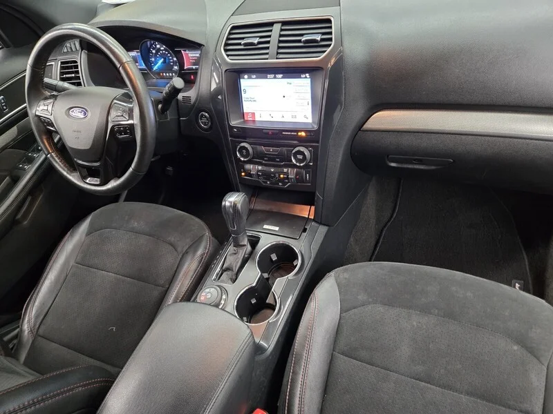 Used 2018 WHITE PLATINUM Ford XLT image 14
