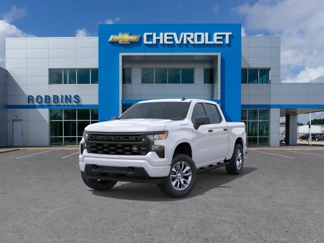 New 2026 Summit White Chevrolet Custom image 8