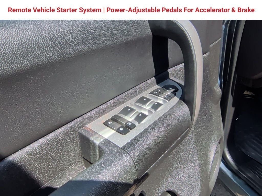 Used 2008 Blue Chevrolet LT image 13