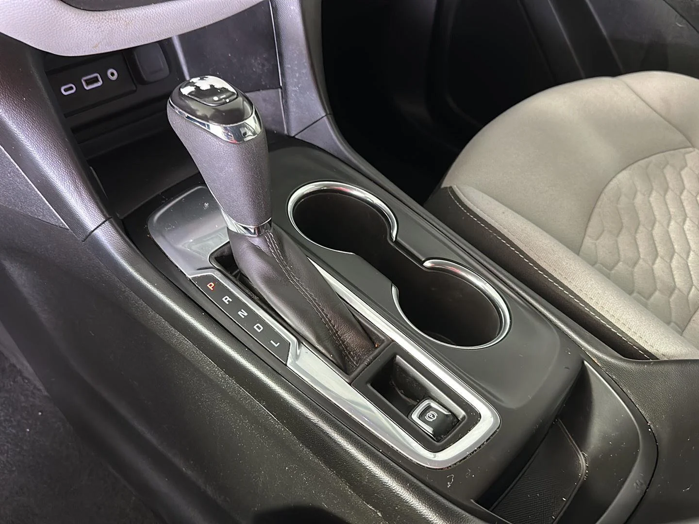 Used 2019 Pacific Blue Metallic Chevrolet LT image 17