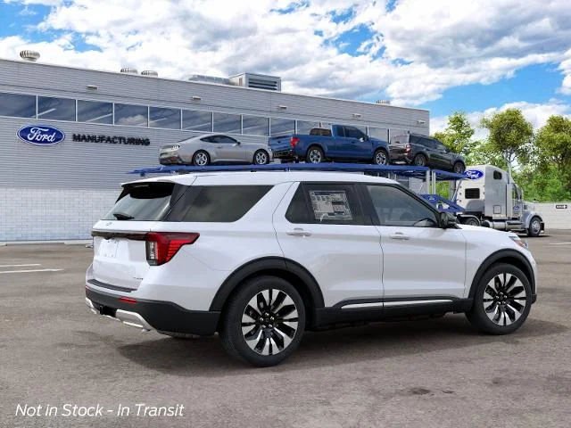 New 2027 Star White Metallic Tri-Coat Ford Platinum™ image 31