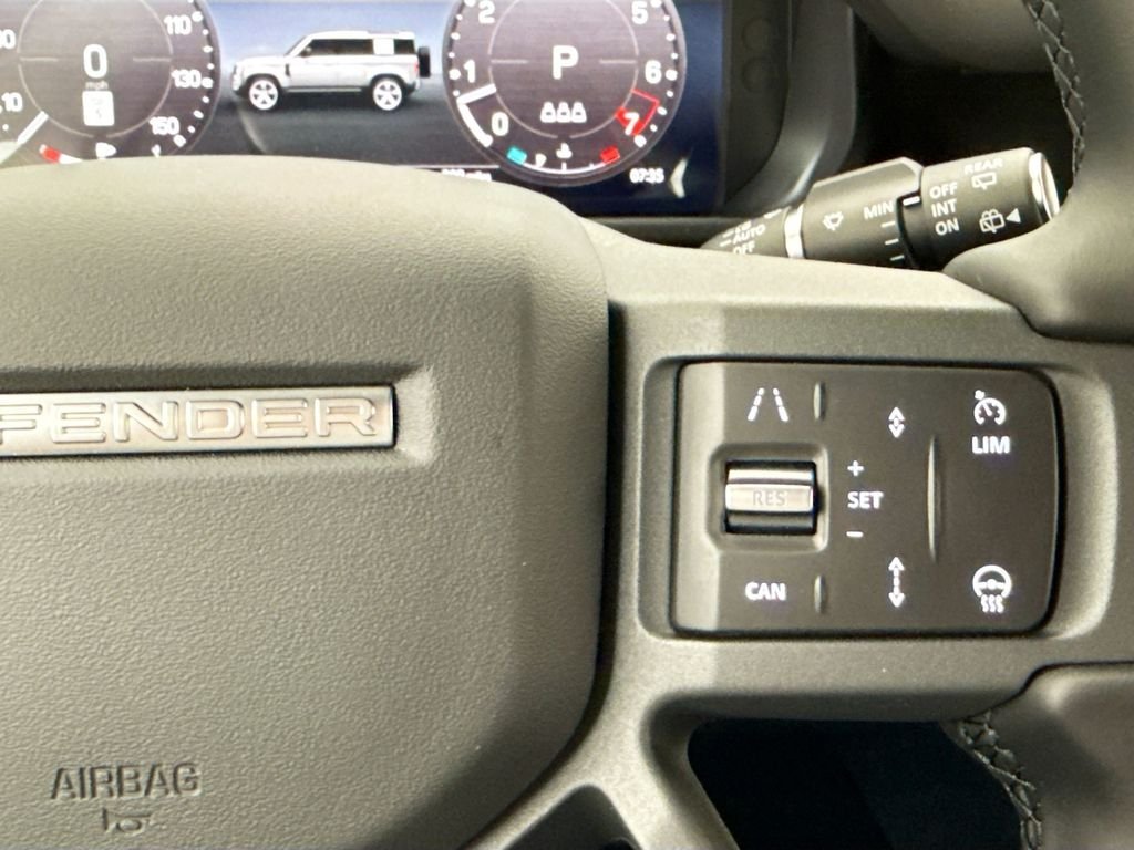 New 2026 Borasco Grey LAND ROVER X-Dynamic SE image 12