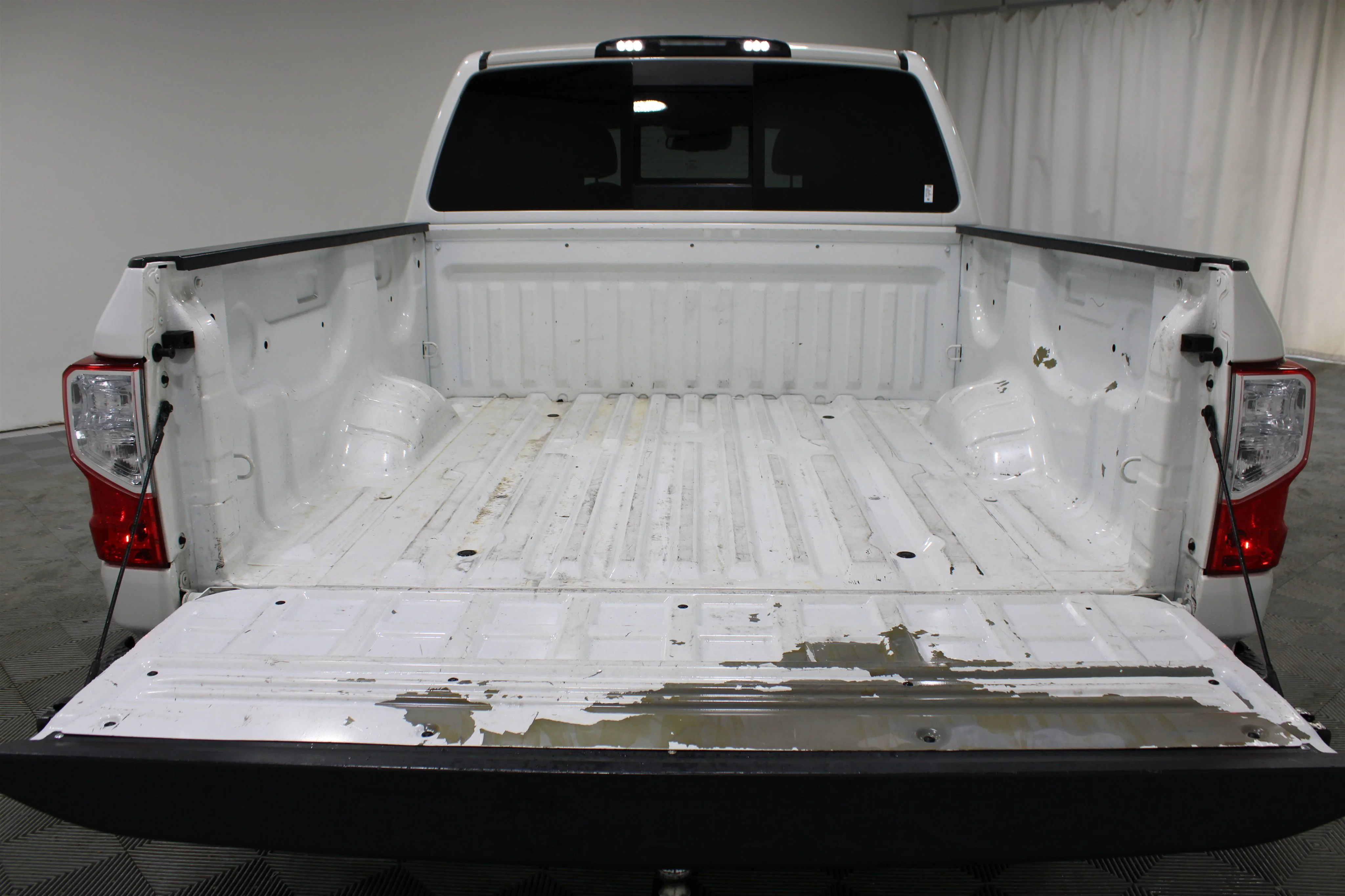 2021 Nissan Titan SV - Photo 21