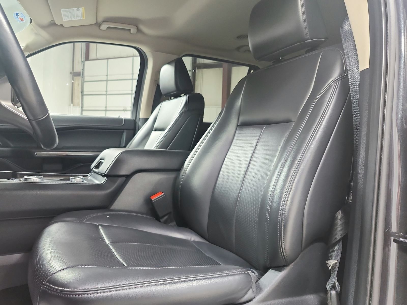 Used 2024 Gray Ford XLT image 10