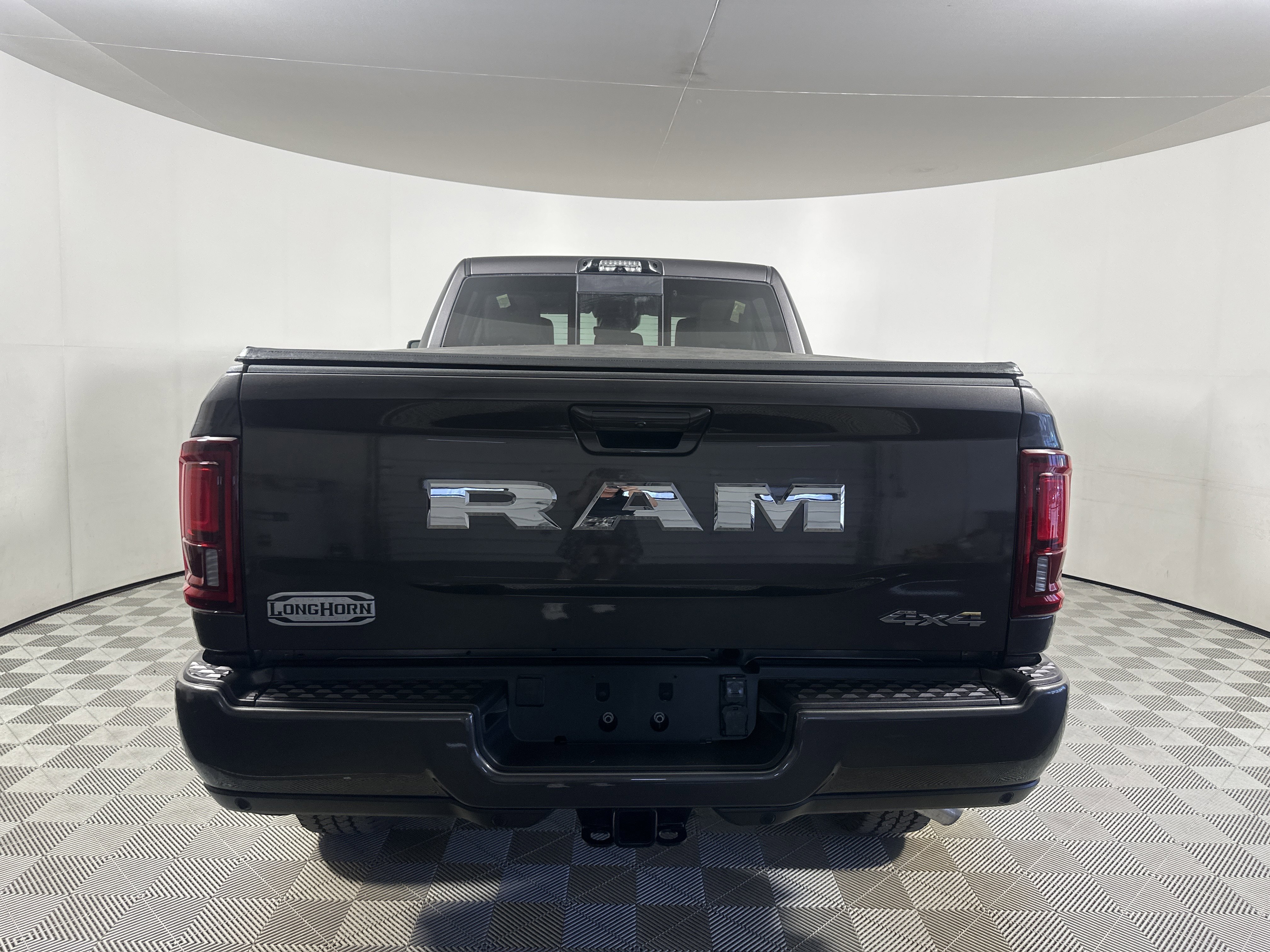 New 2026 Granite Crystal Metallic Clearcoat Ram Longhorn image 6