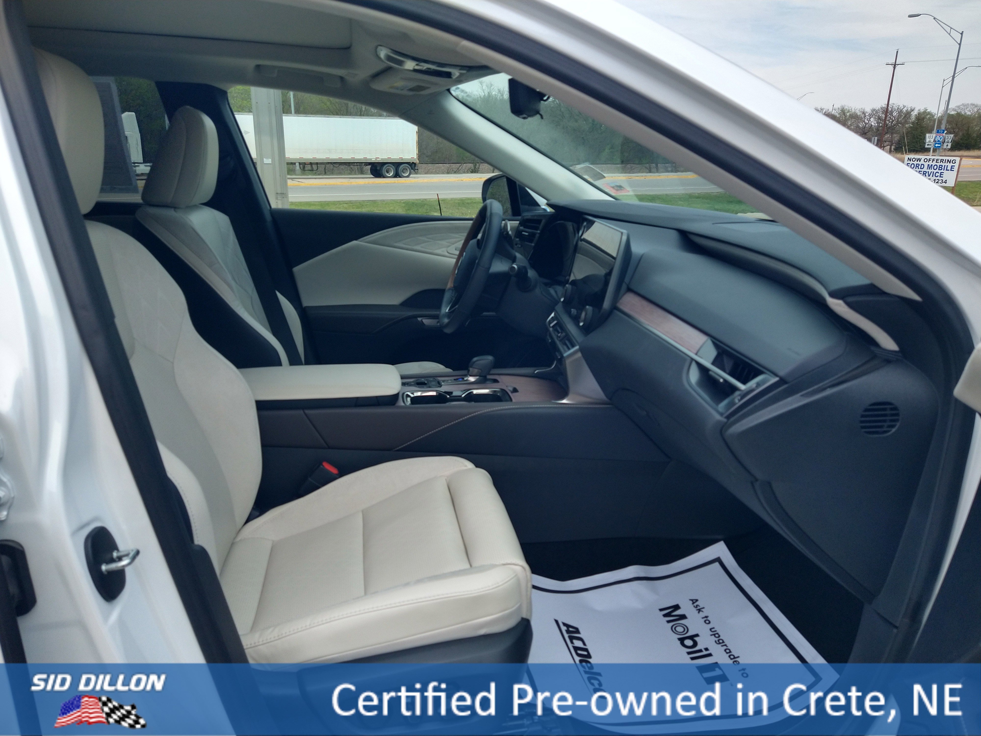 Used 2024 Eminent White Pearl Lexus Luxury image 4
