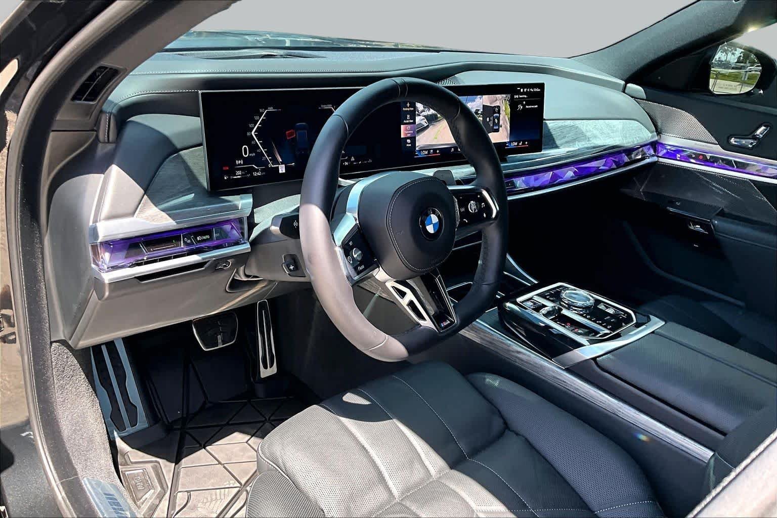 Used 2024 Black Sapphire Metallic BMW 760i xDrive image 17