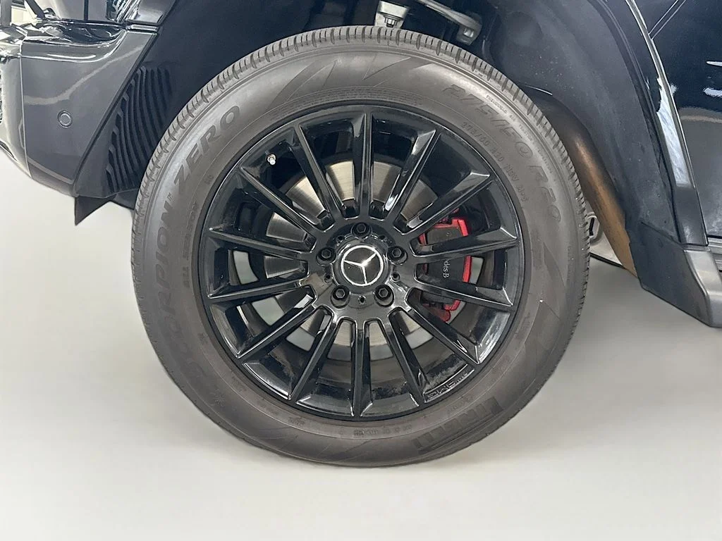 Used 2023 Black Mercedes-Benz G 550 image 32