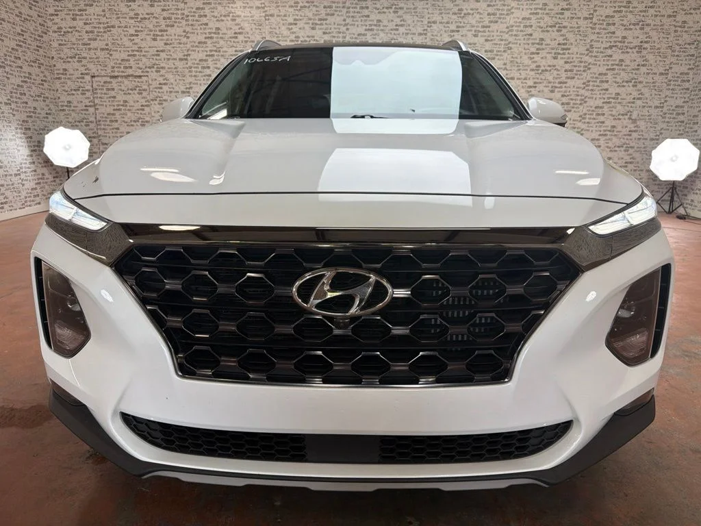 Used 2020 Quartz White Hyundai Limited image 2