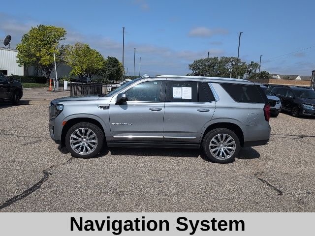 Used 2023 Silver GMC Denali image 3