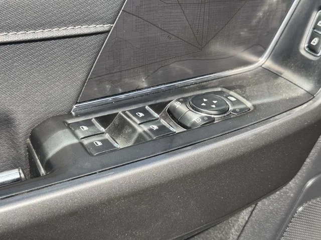 Used 2023 Silver Ford XLT image 23
