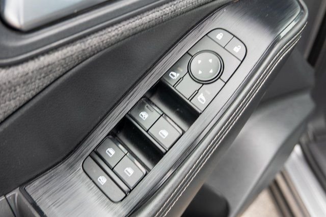 Used 2021 Gray Nissan SV image 17