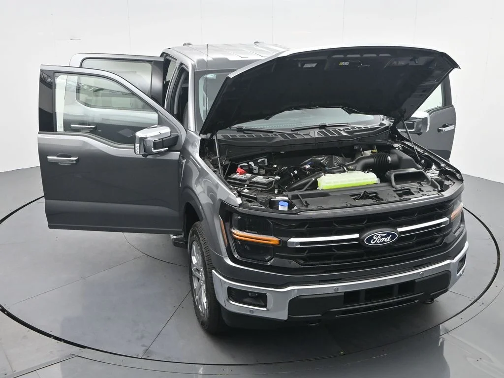 New 2026 Carbonized Gray Metallic Ford XLT image 43
