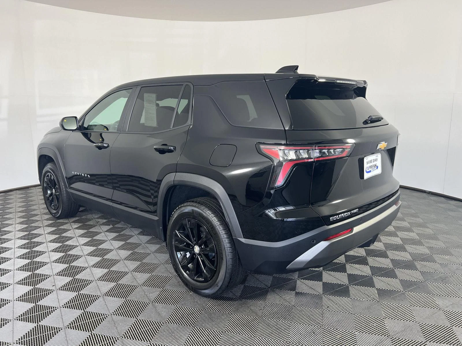 Used 2026 Mosaic Black Metallic Chevrolet LT image 23