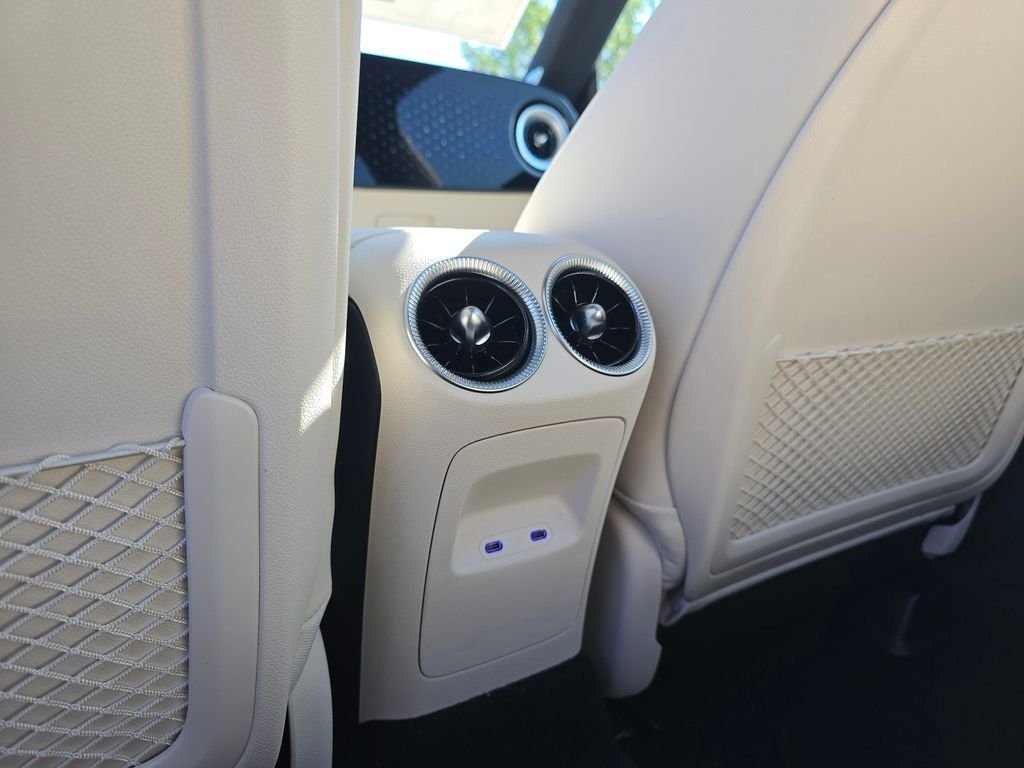New 2027 MANUFAKTUR Alpine Grey Mercedes-Benz CLA 220 image 22