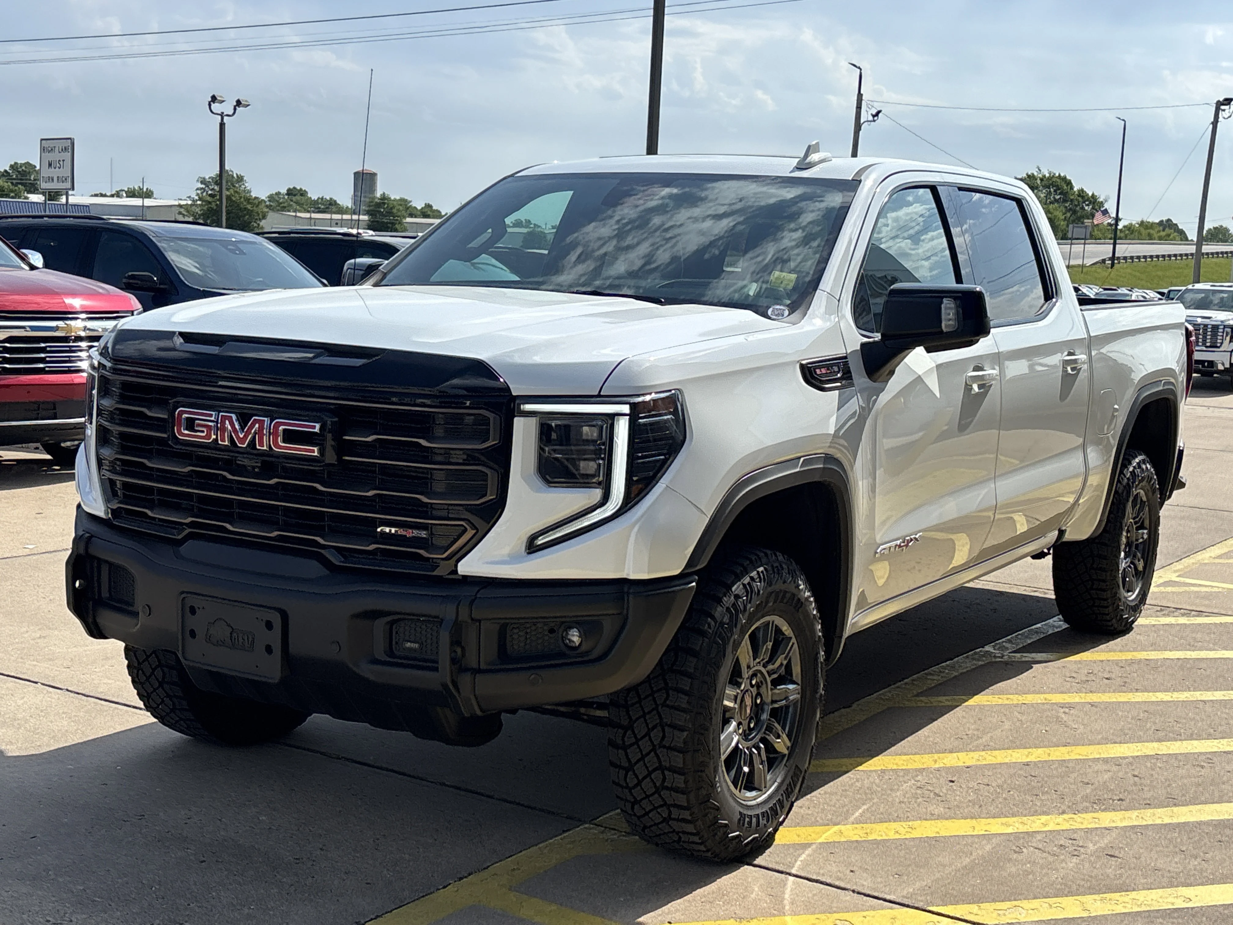 New 2026 Summit White GMC AT4X image 9