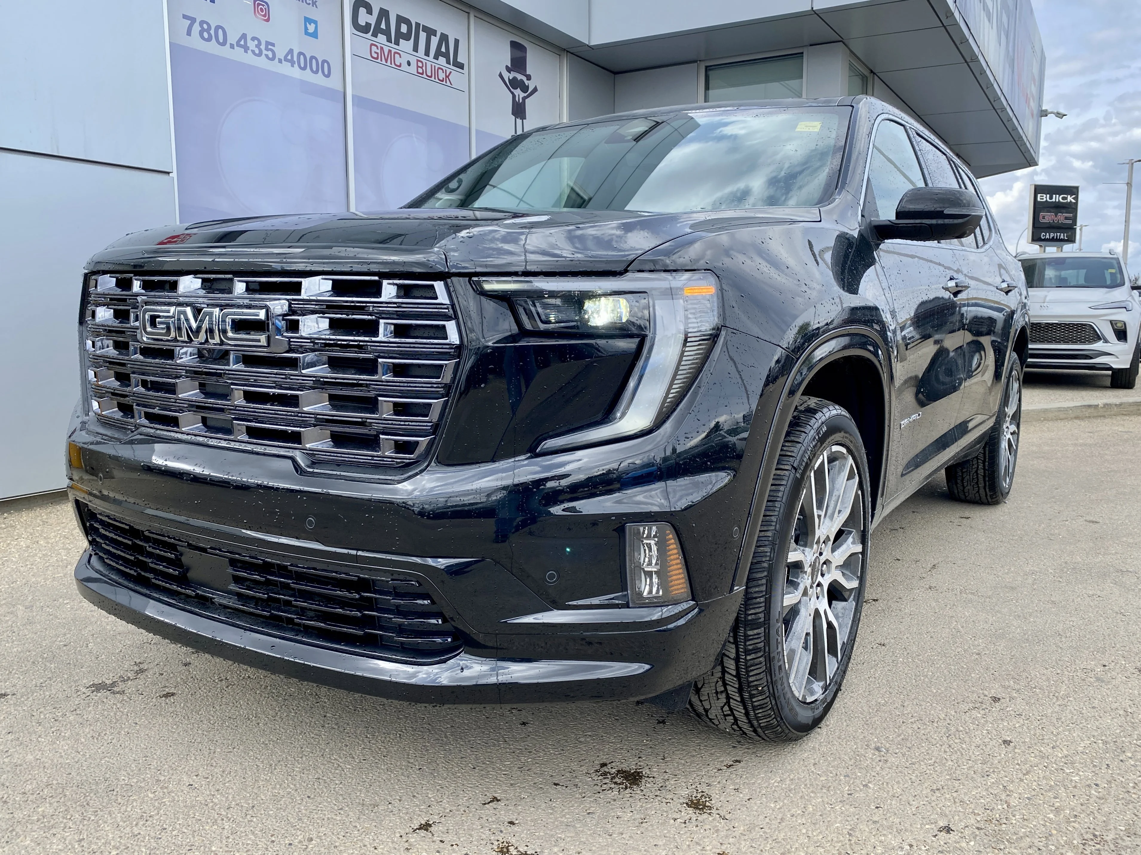 New 2026 EBONY TWILIGHT METALLIC GMC Denali Ultimate image 2