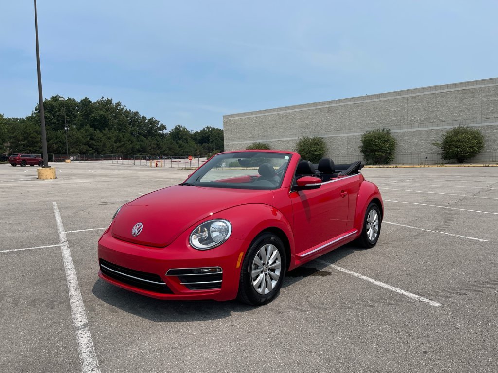 Used 2019 Red Volkswagen 2.0T S image 32