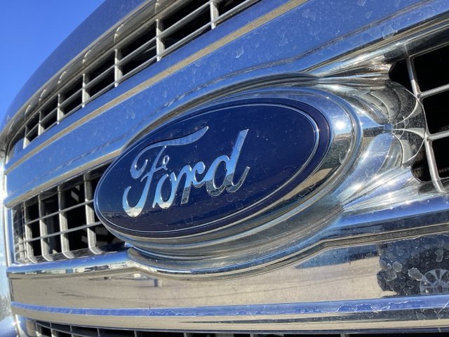 Used 2014 Tuxedo Black Metallic Ford XLT image 3
