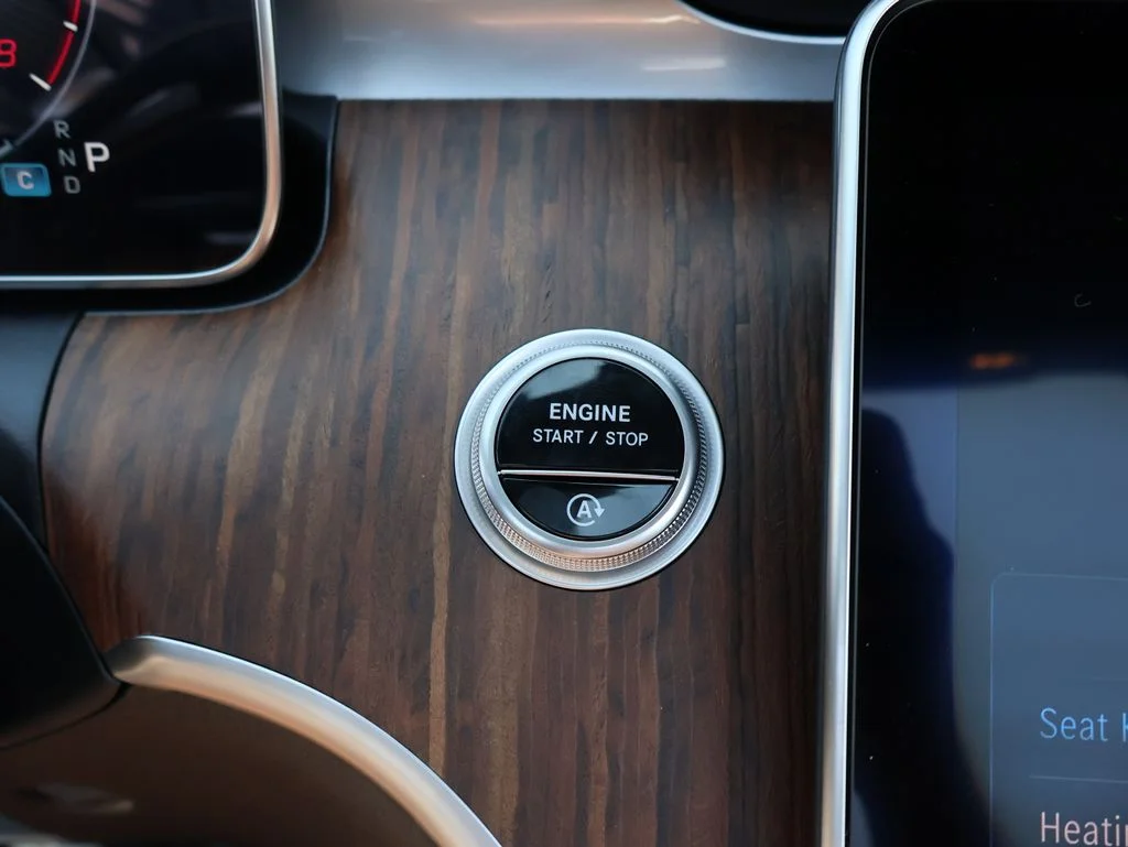 New 2027 White Mercedes-Benz CLE 450 image 17