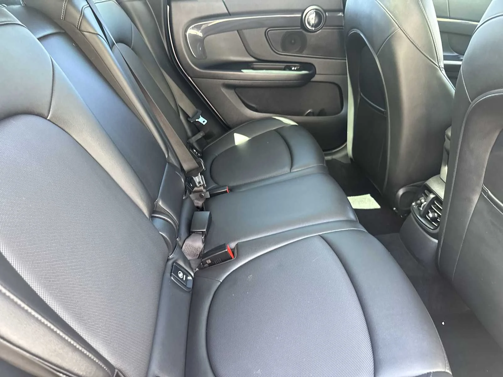 Used 2020 Light White MINI Cooper S image 17