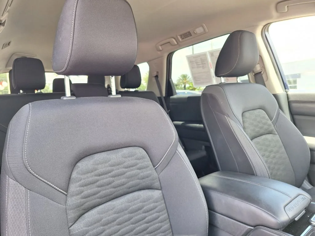 Certified Used 2025 Blue Nissan SV image 27