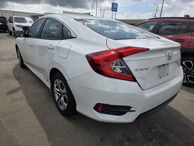 Used 2017 Taffeta White Honda LX image 4