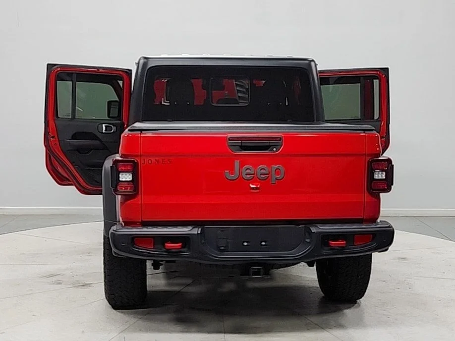 Used 2020 Firecracker Red Clearcoat Jeep Rubicon image 14