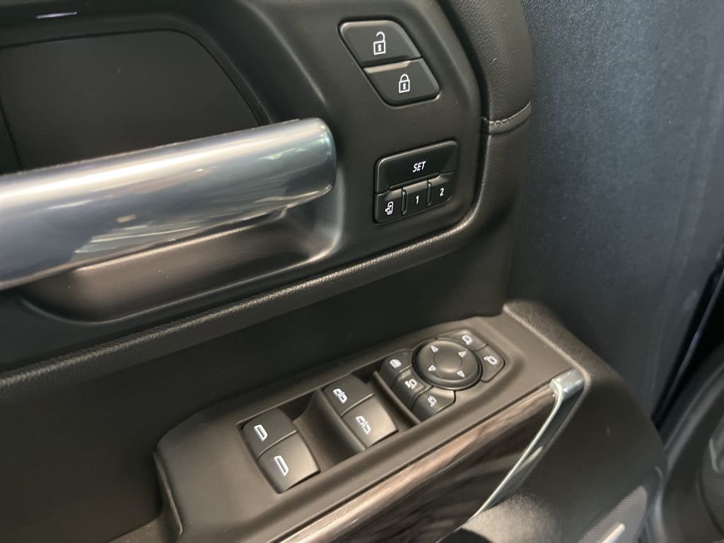 Used 2021 Black Chevrolet LTZ image 4