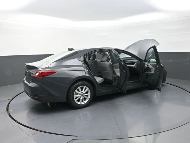 Used 2026  Toyota LE image 45