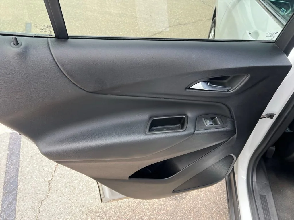 Used 2023 Summit White Chevrolet LT image 19