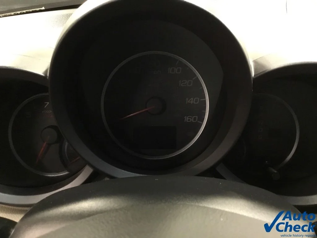 Used 2011 Black Acura Base image 43