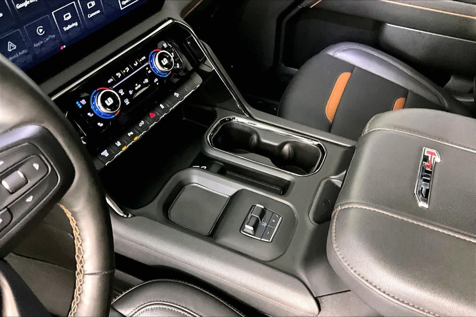 Used 2024 Sterling Metallic GMC AT4 image 16
