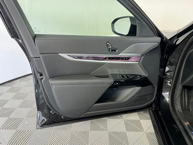 New 2026 Black BMW 740i image 17