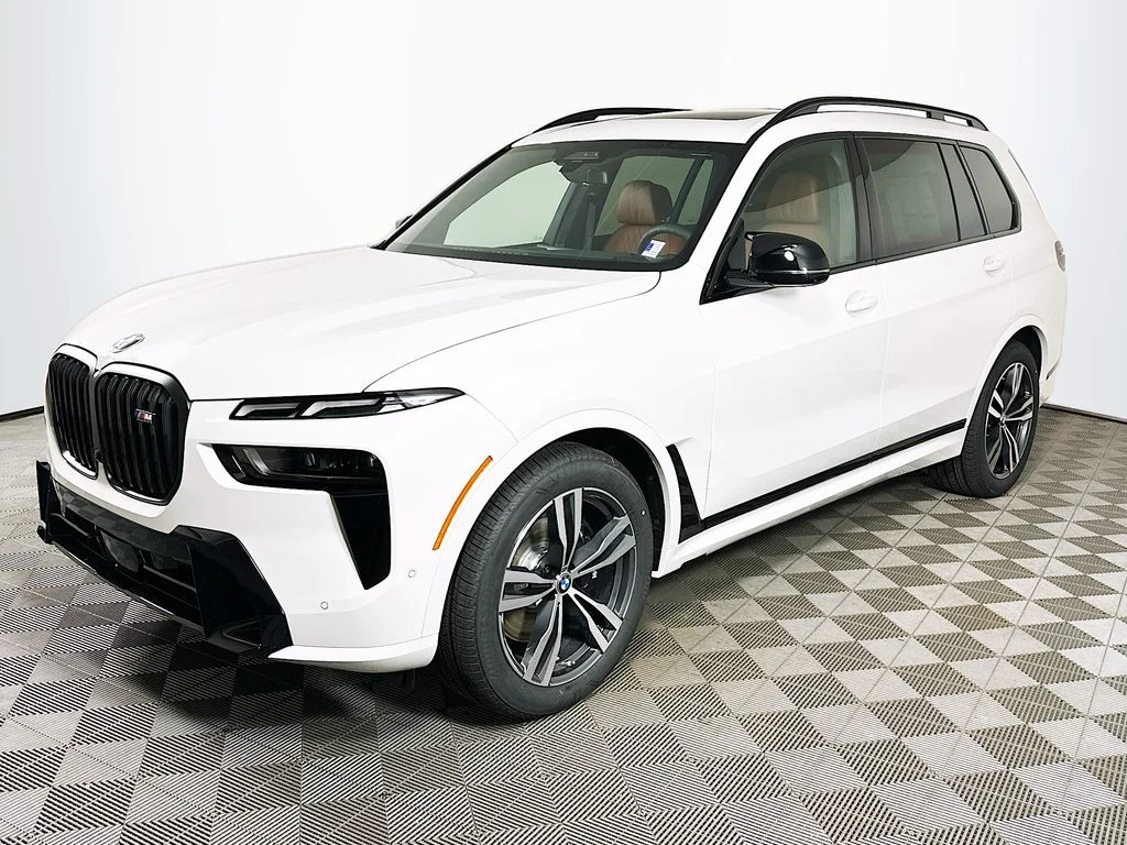 2026 BMW X7 M60i's photo