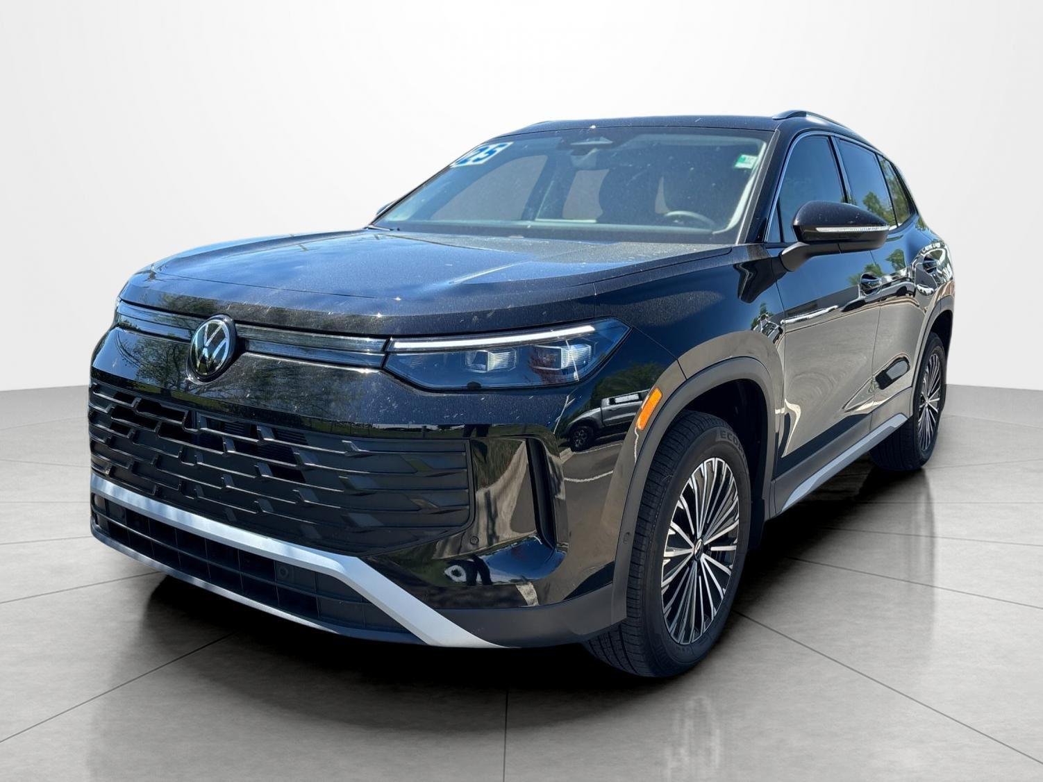 2025 Volkswagen Tiguan S