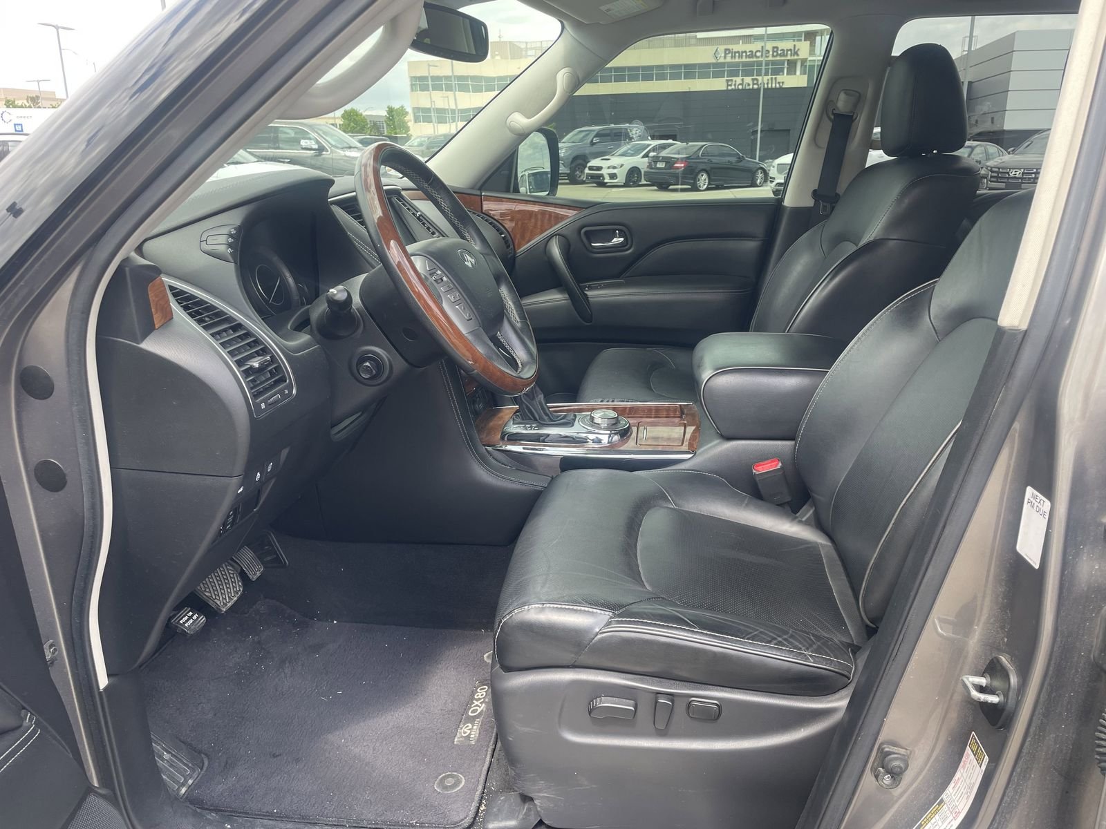 Used 2019 Gray INFINITI LUXE image 6