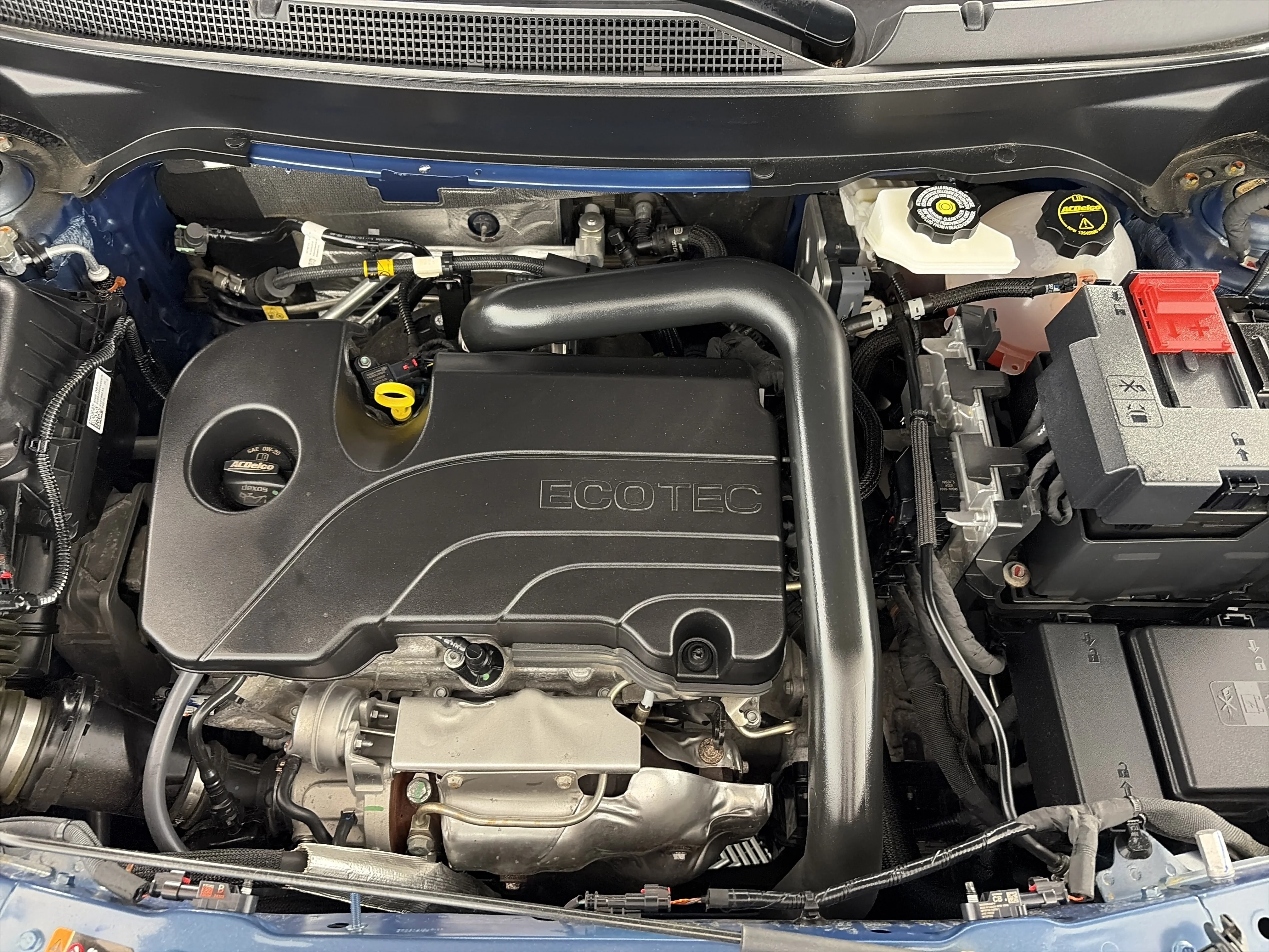 2025 Chevrolet Equinox LT - Photo 11