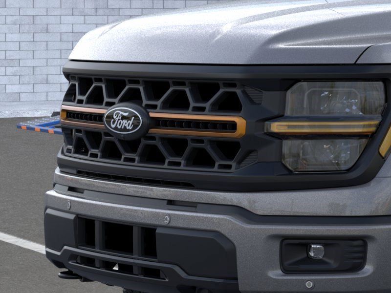 New 2026 Carbonized Gray Metallic Ford Tremor image 17