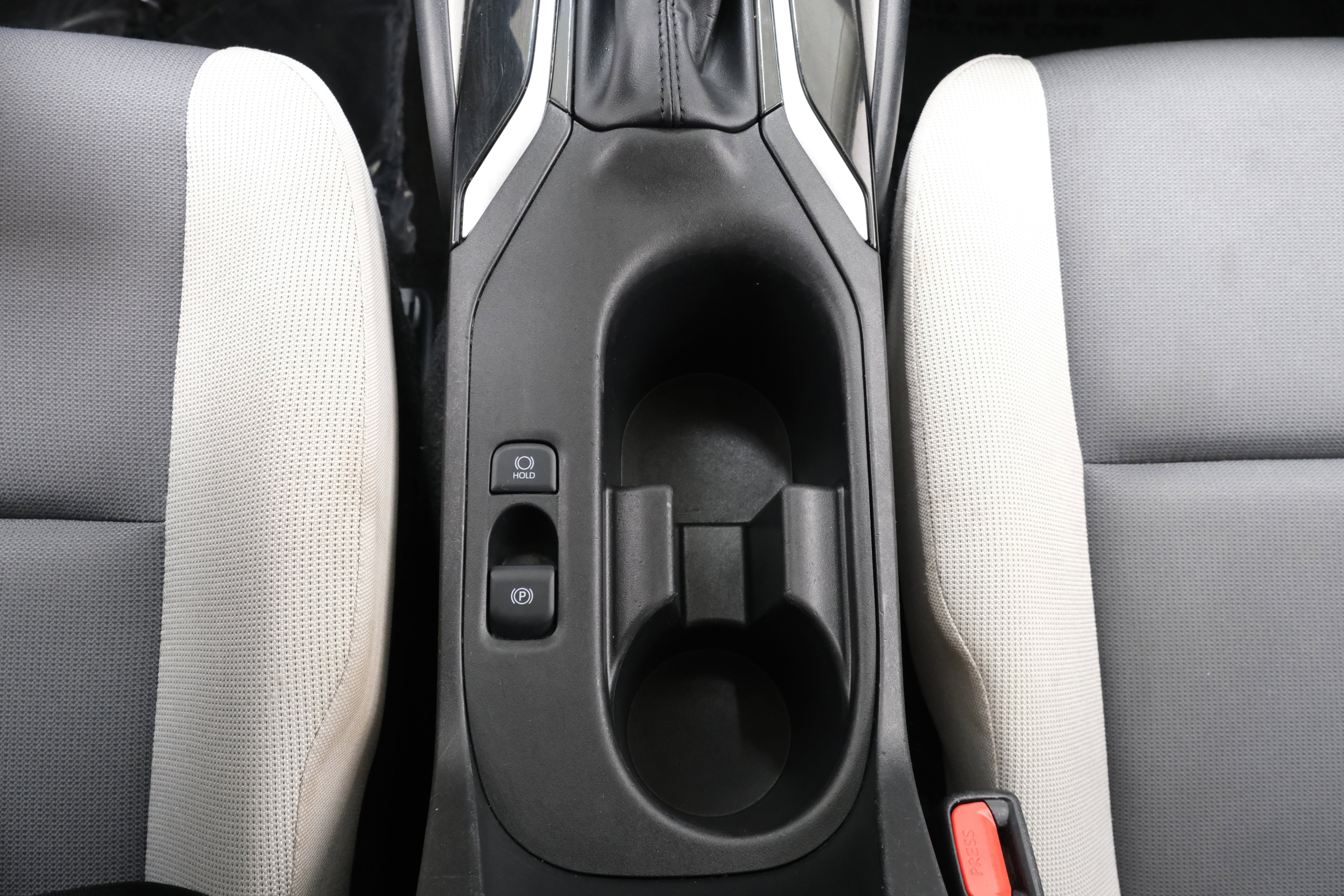 2024 Toyota Corolla LE - Photo 24