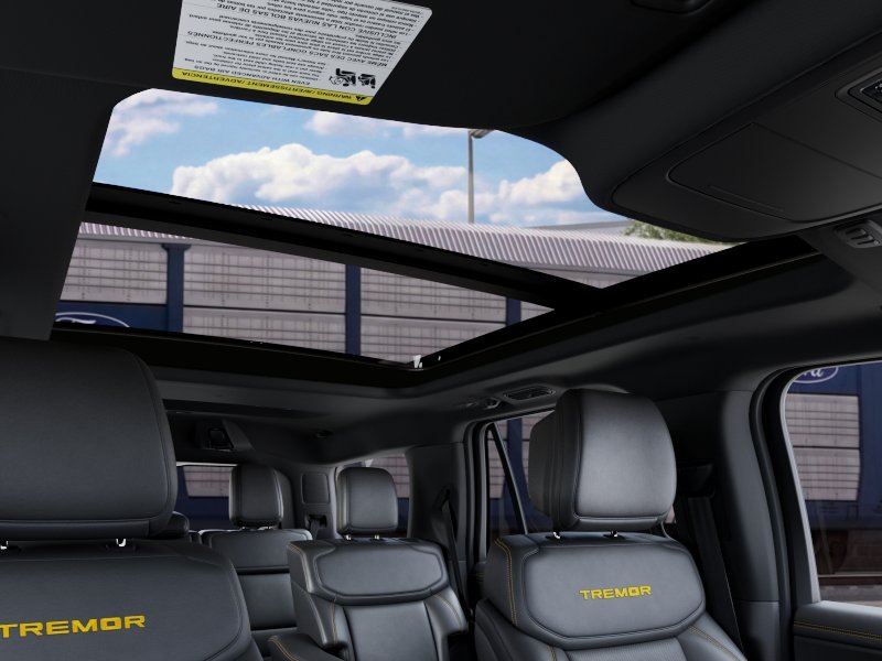 New 2027 Marsh Gray Ford Tremor® image 22