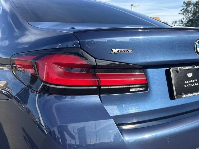 Used 2021 Dark Blue BMW M550i xDrive image 9