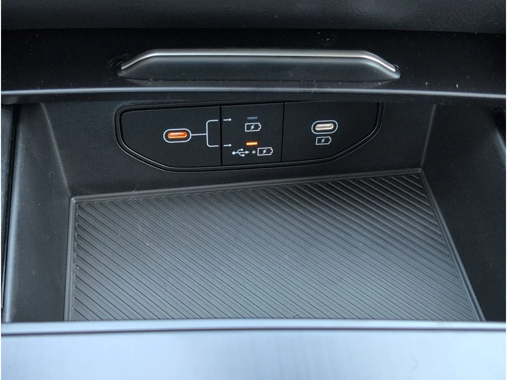 New 2026 Steel Gray Kia LX image 17