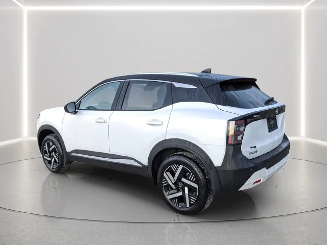 Certified Used 2026 White Nissan SV image 3