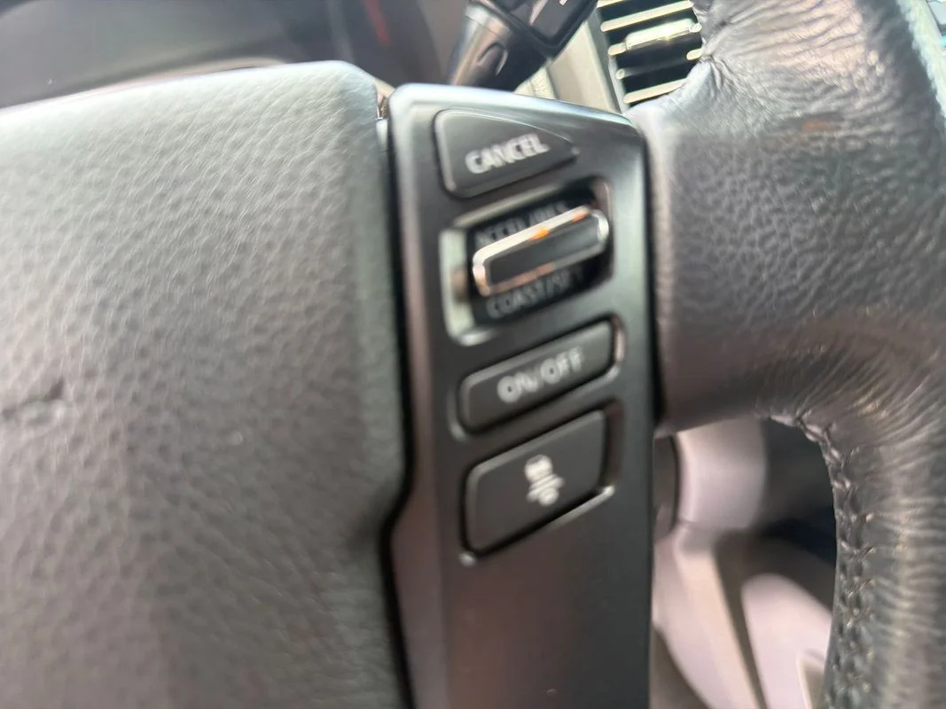 Used 2023 Gray Nissan Crew Cab SV 4x2 image 13