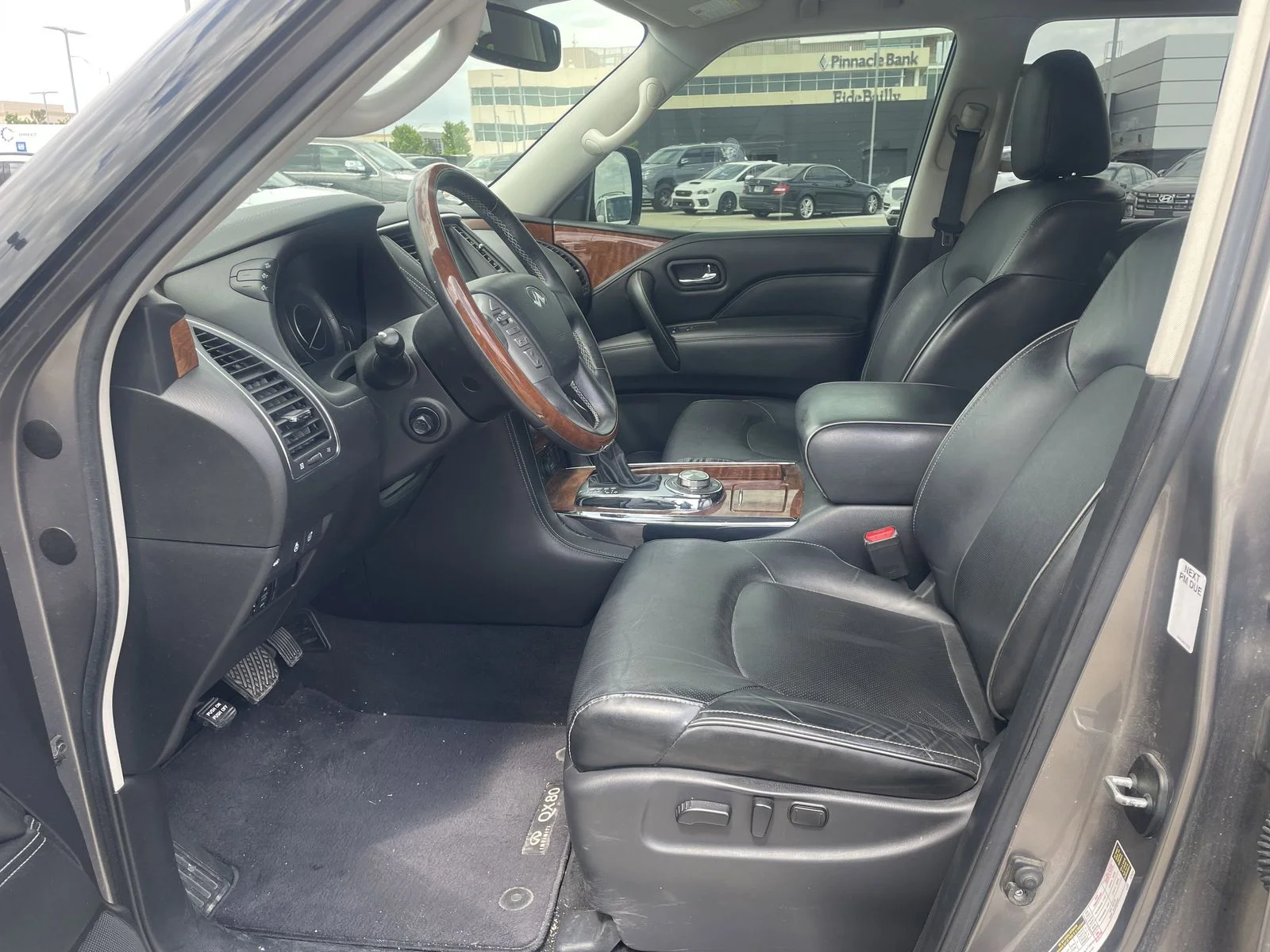 Used 2019 Gray INFINITI LUXE image 6