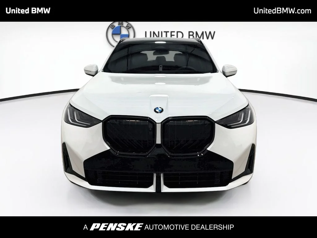 New 2026 Alpine White BMW 30 xDrive image 2