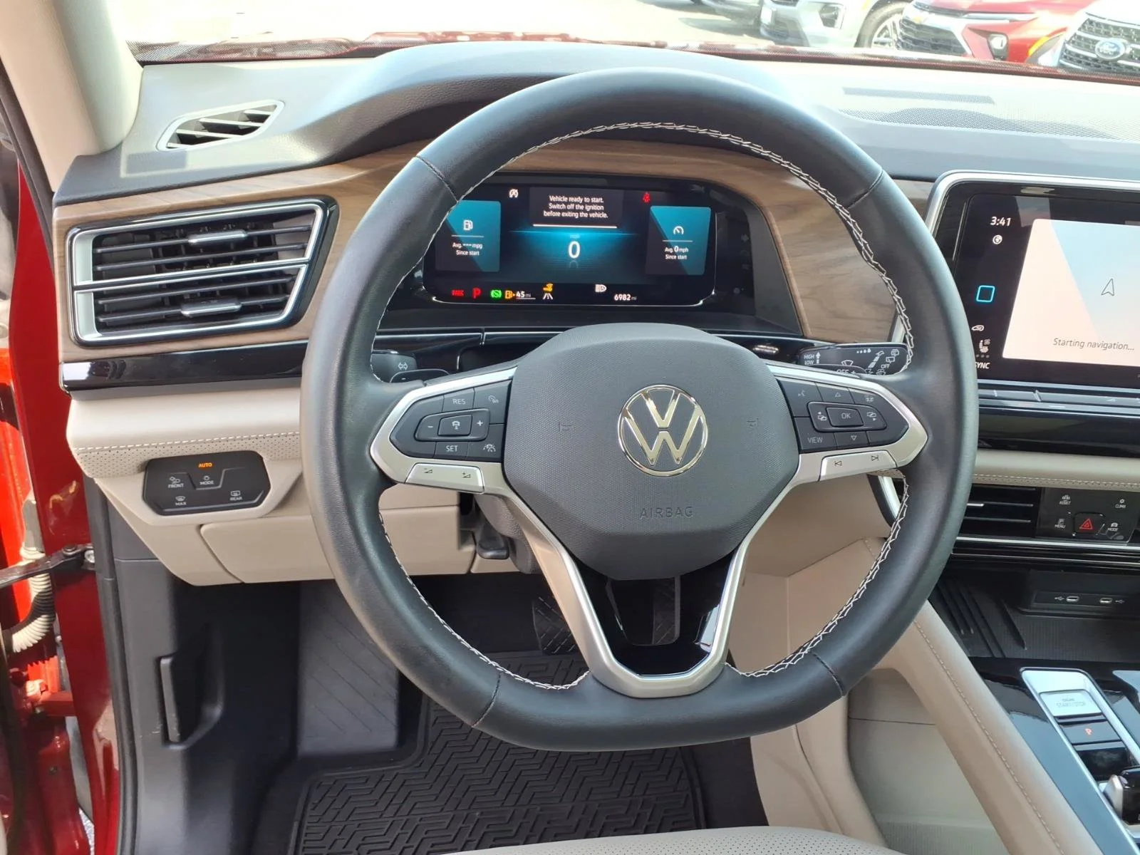Used 2025 Aurora Red Metallic Volkswagen 2.0T SE with Technology image 7